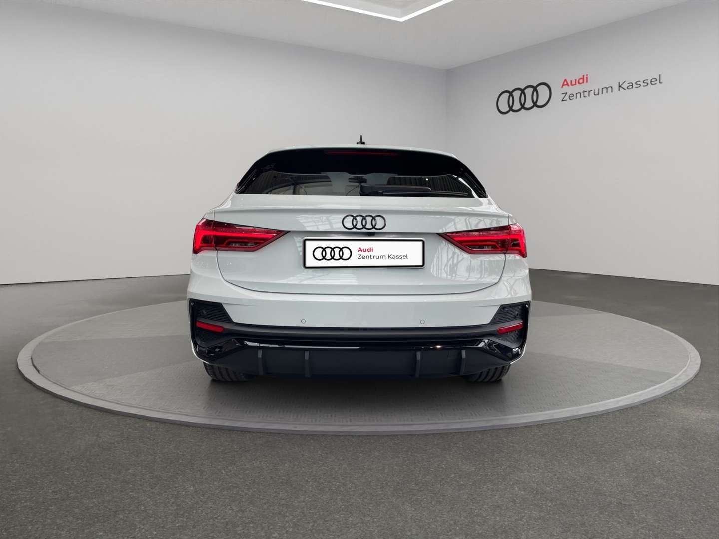 Audi Q3 S Line 35 TFSI - 2025 - Joinsteer - #3