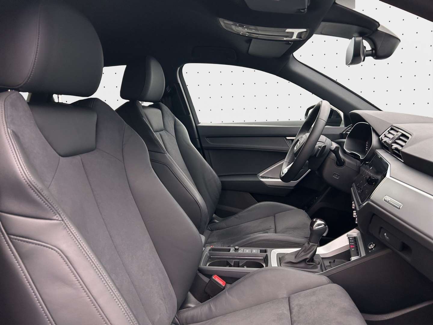 Audi Q3 S Line 35 TFSI - 2025 - Joinsteer - #3