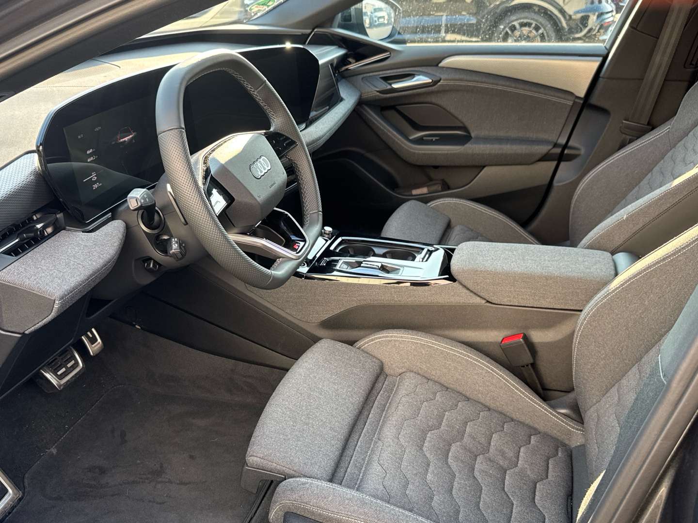 Audi A6 E-tron Sportback Digitales Cockpit - 2025 - Joinsteer - #8