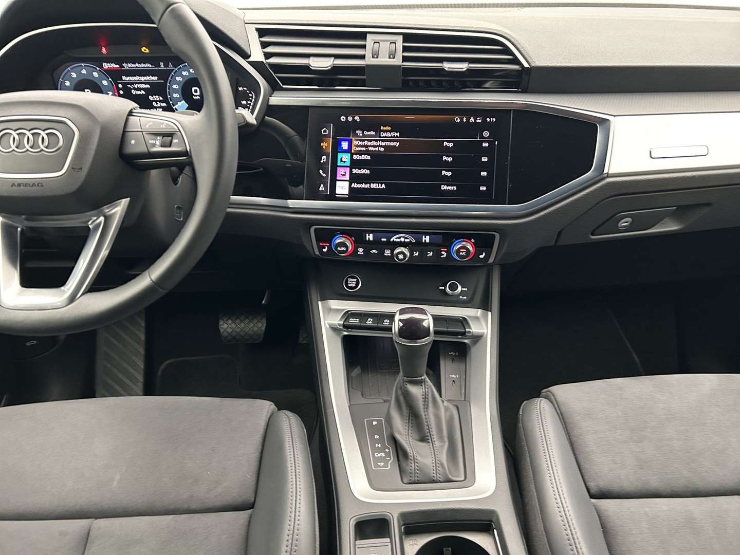 Audi Q3 S Line 35 TFSI - 2025 - Joinsteer - #6