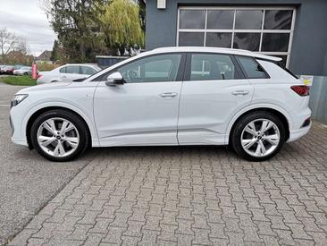 Audi Q4 E-tron S Line 50 — photo 8