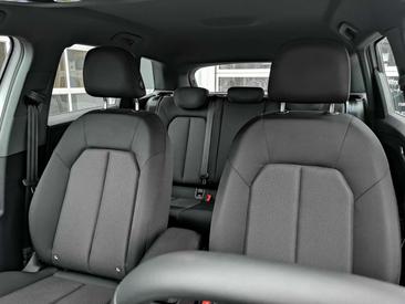 Audi Q4 E-tron S Line 50 — photo 14