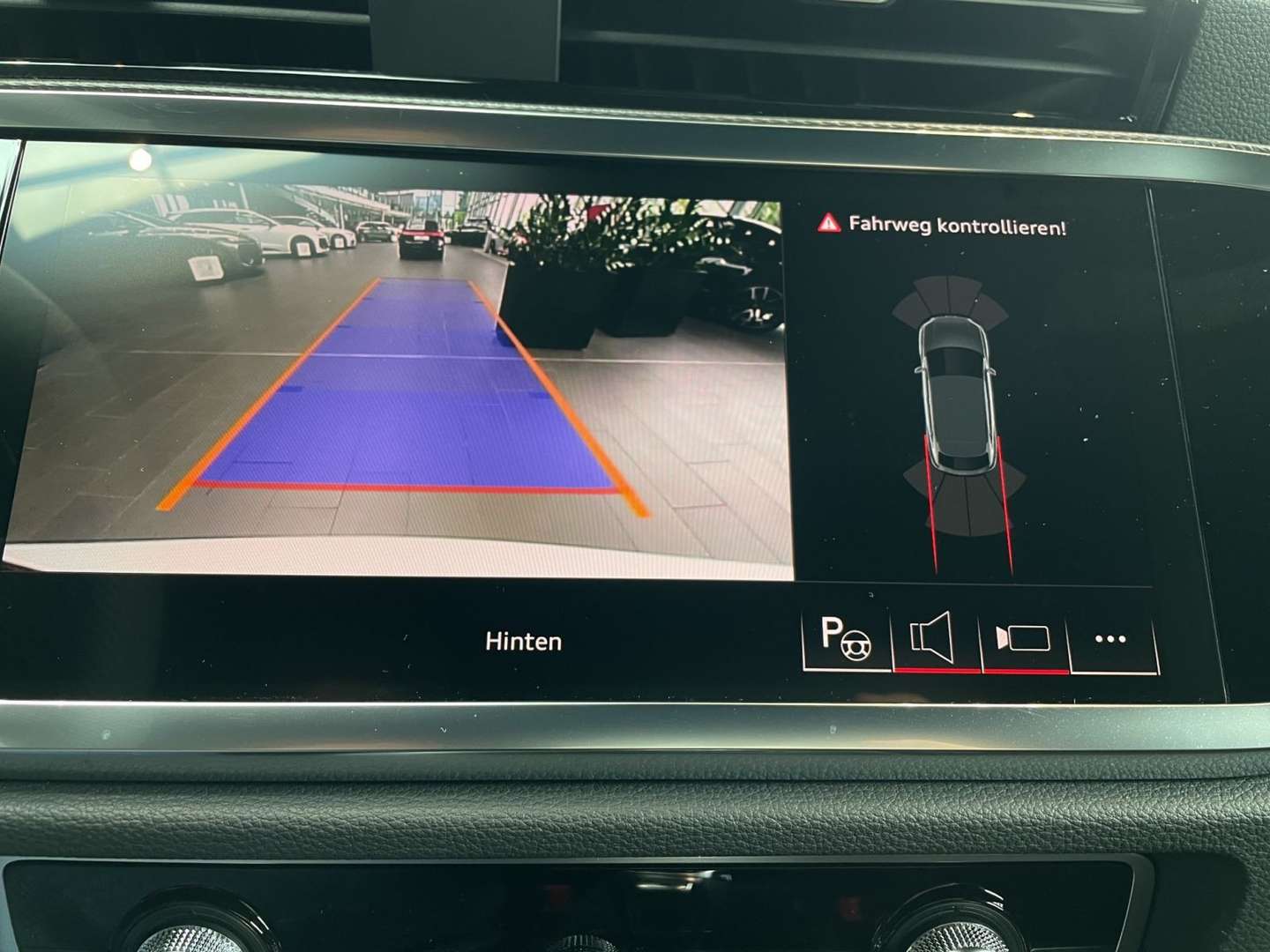 Audi Q3 S Line 35 TFSI - 2025 - Joinsteer - #23