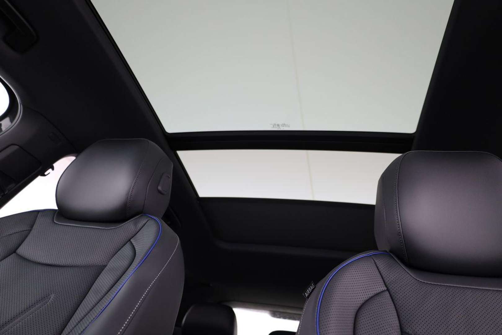 Volkswagen TIGUAN EHybrid R-Line - 2025 - Joinsteer - #10