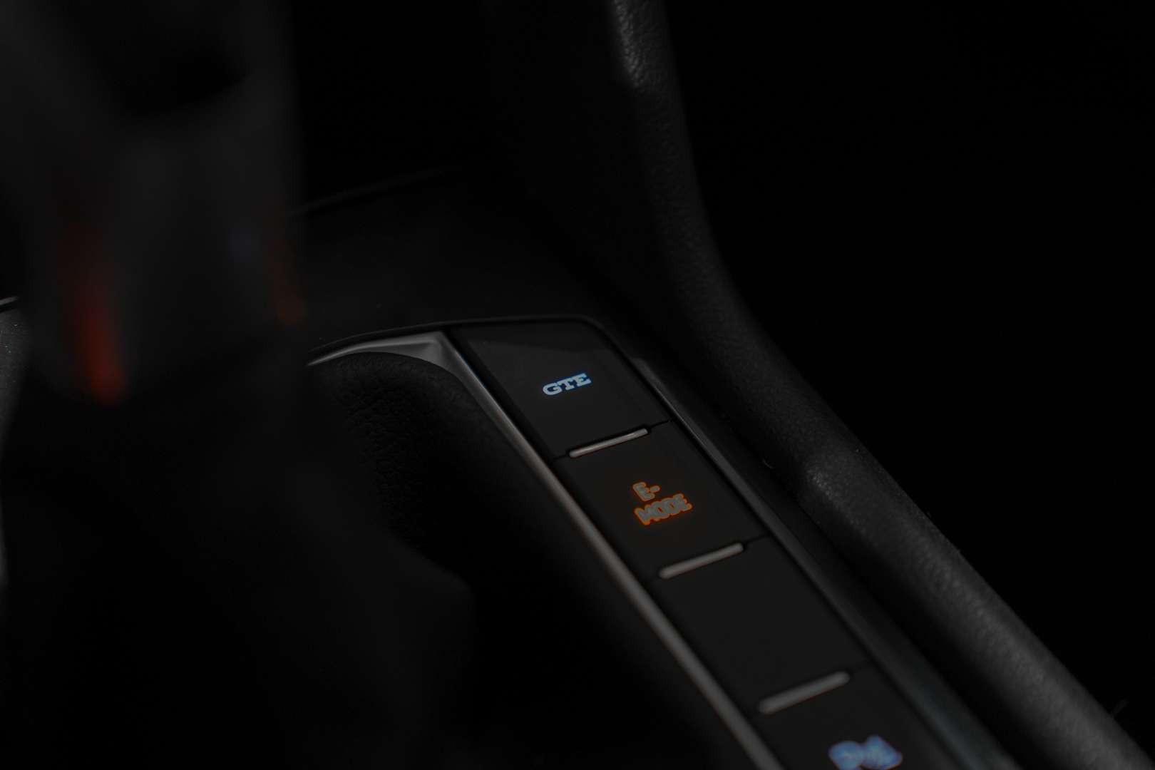 Volkswagen TIGUAN Hybrid R-Line - 2021 - Joinsteer - #10