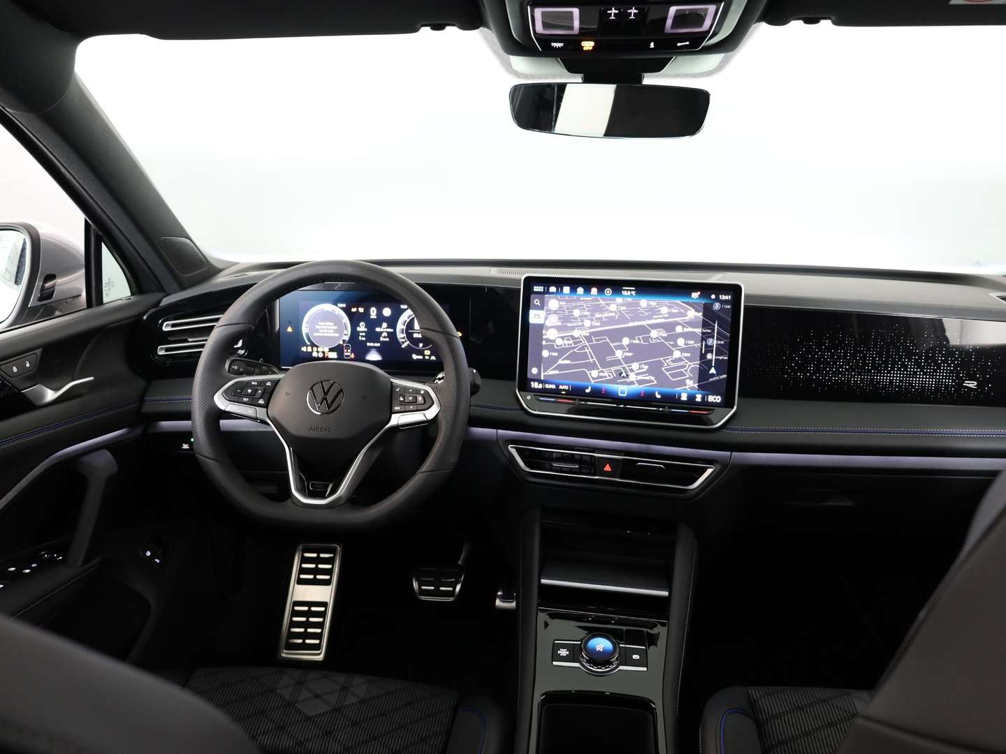 Volkswagen TIGUAN EHybrid R-Line Edition - 2026 - Joinsteer - #4