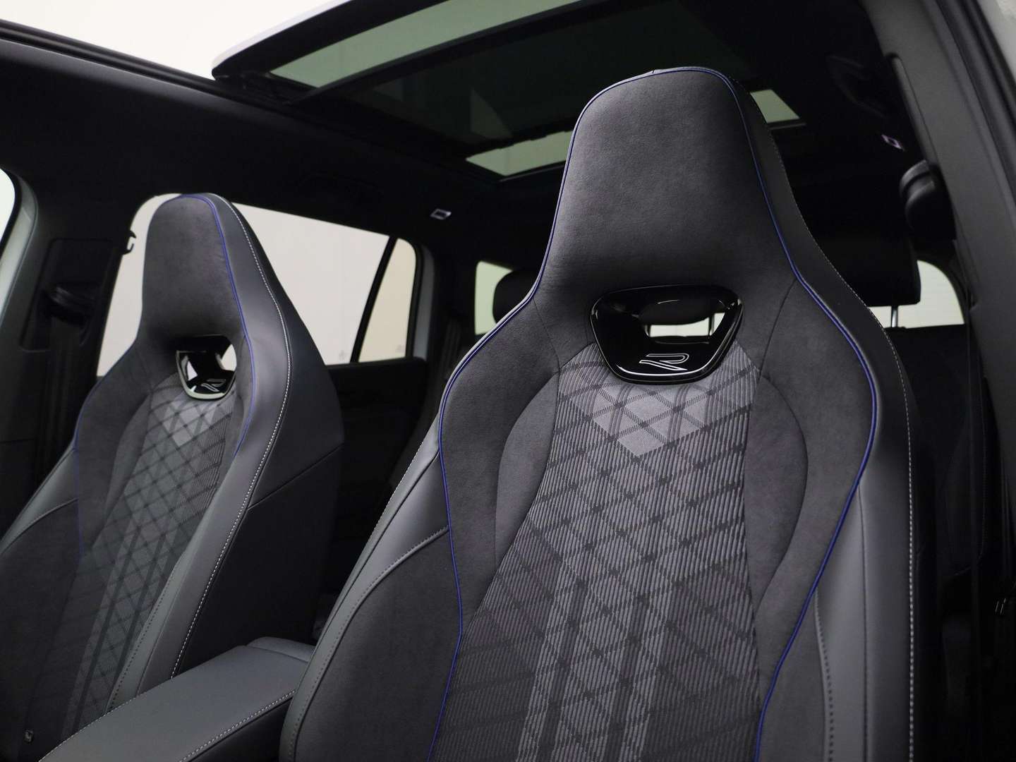 Volkswagen T-CROSS Hybrid R-Line - 2025 - Joinsteer - #6