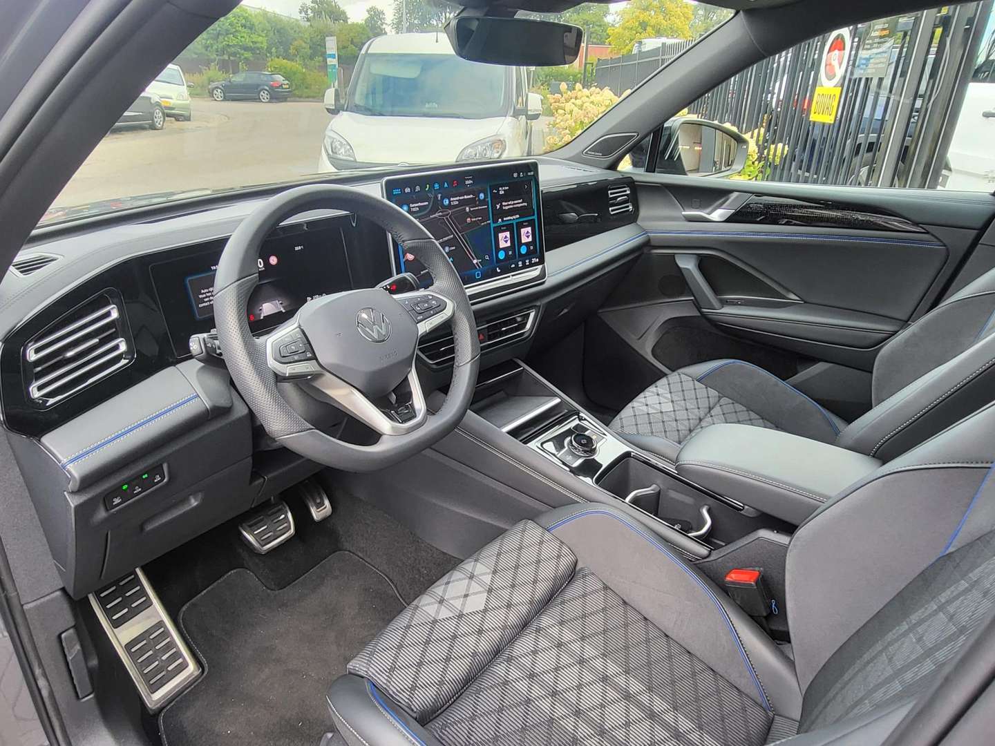 Volkswagen TIGUAN ETSI R-Line Edition - 2025 - Joinsteer - #11