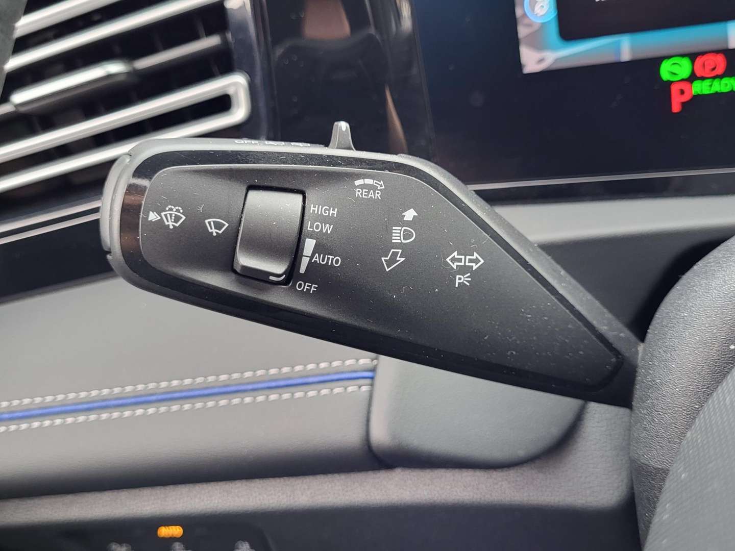 Volkswagen TIGUAN ETSI R-Line Edition - 2025 - Joinsteer - #26