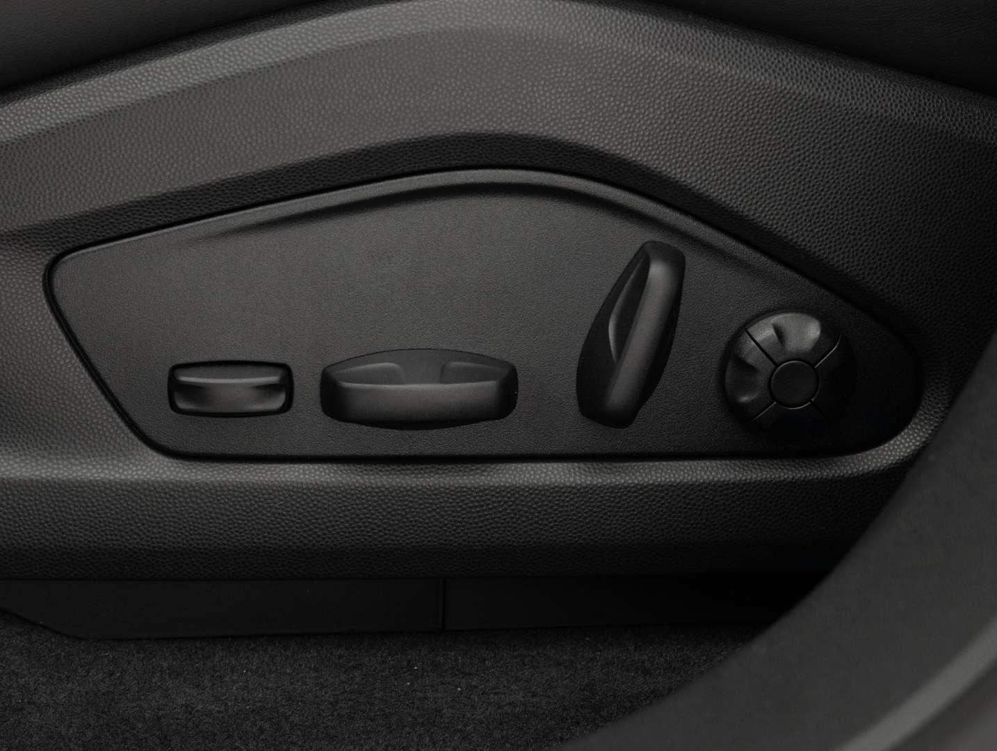 Porsche Macan I - 2026 - Joinsteer - #35