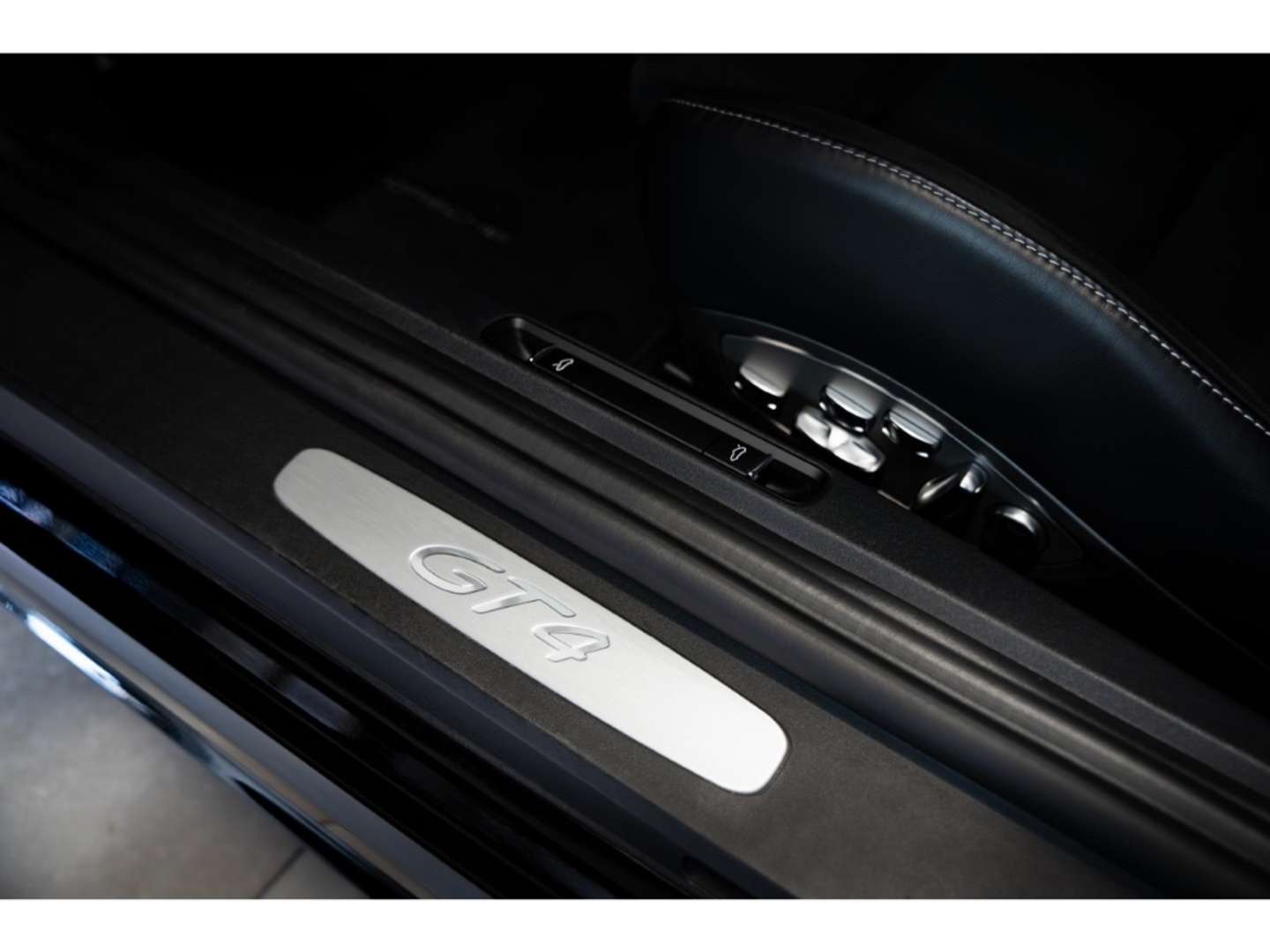 Porsche 718 Cayman GT4 - 2023 - Joinsteer - #20