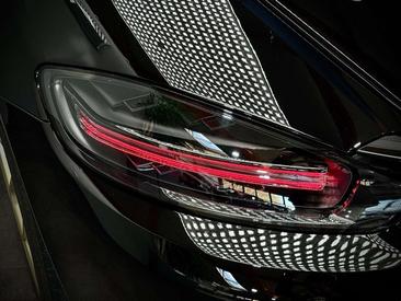 Porsche 718 Boxster Spyder — photo 12
