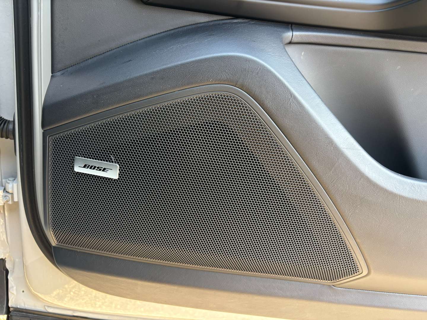 Porsche Cayenne II E-Hybrid Platinum Edition - 2023 - Joinsteer - #10