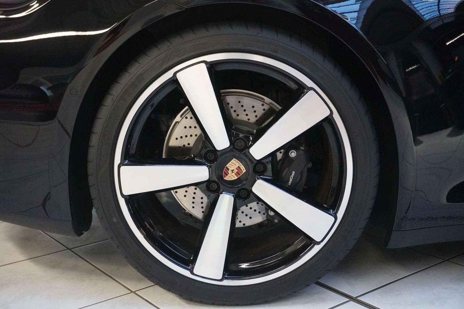 Porsche 992 II Carrera - 2025 - Joinsteer - #29