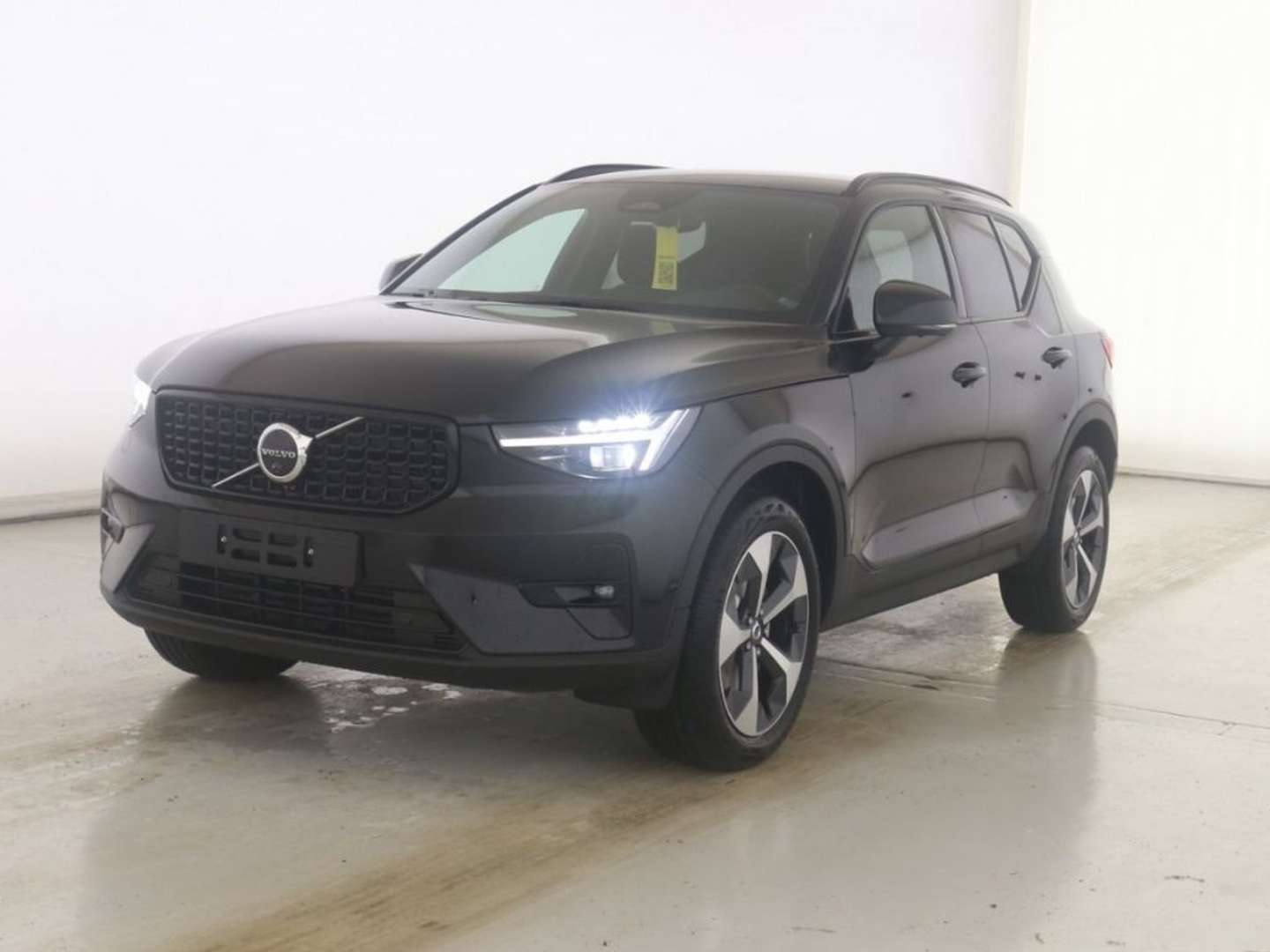 Volvo XC40 B3 Plus - 2024 - Joinsteer - #1