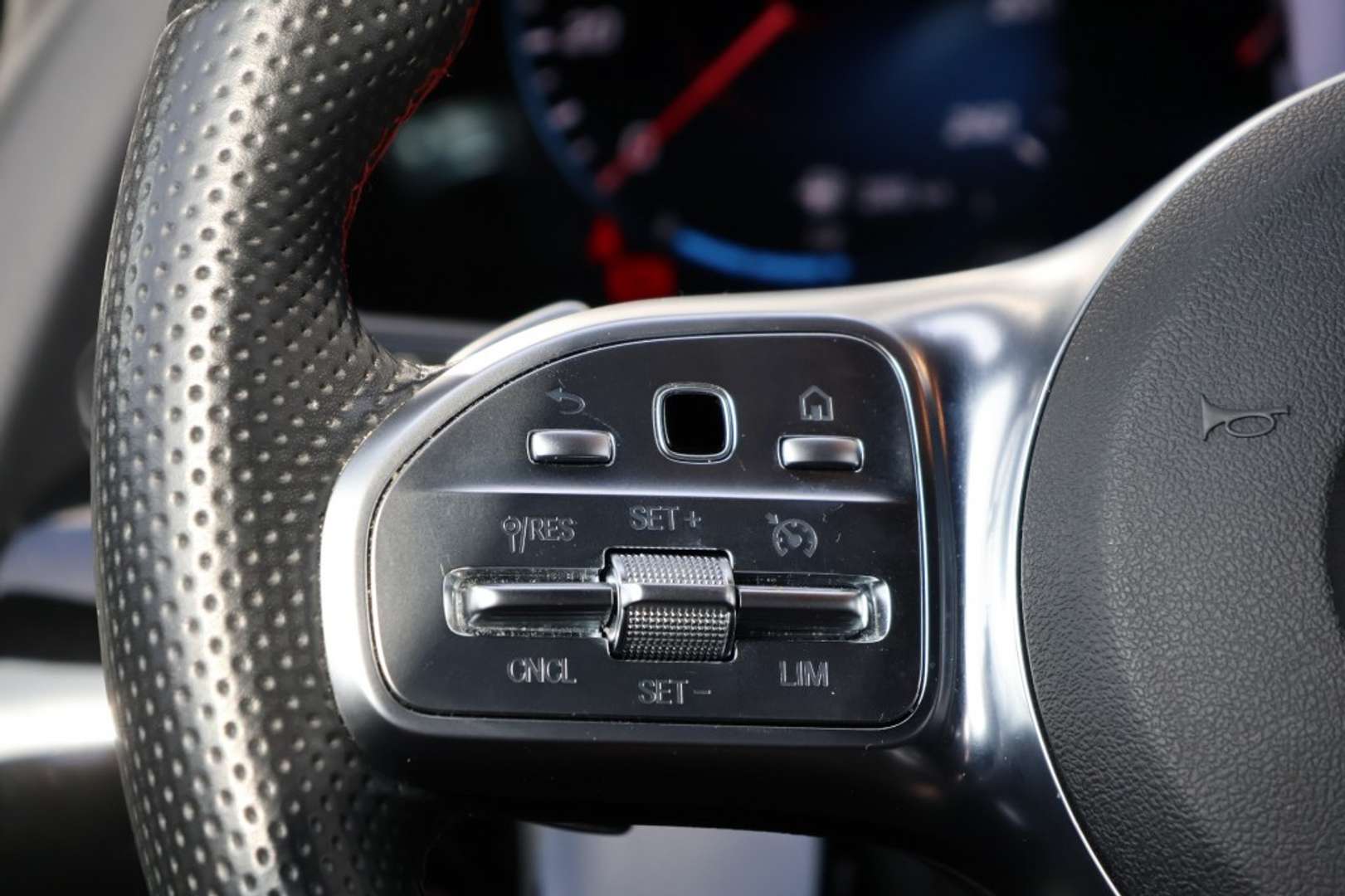 Mercedes GLA 200 AMG Line - 2020 - Joinsteer - #18
