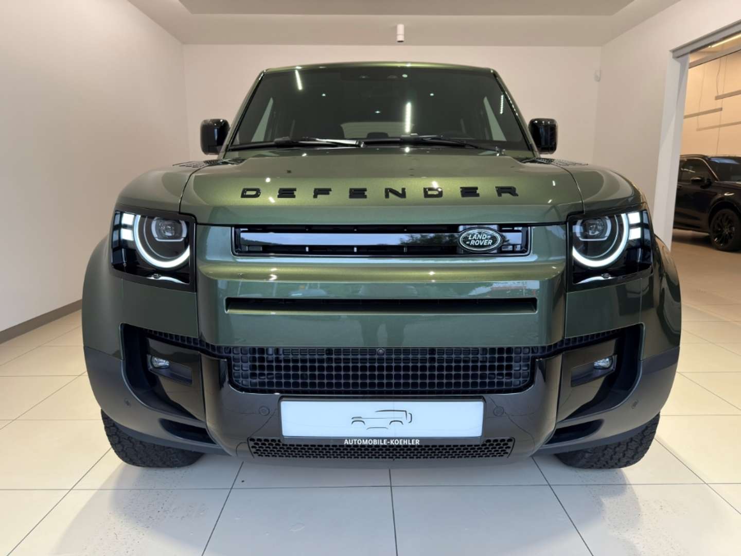 Land Rover Defender 110 D250 S LUFTFEDERUNG 19' ACC WKP AHK - 2026 - Joinsteer - #6