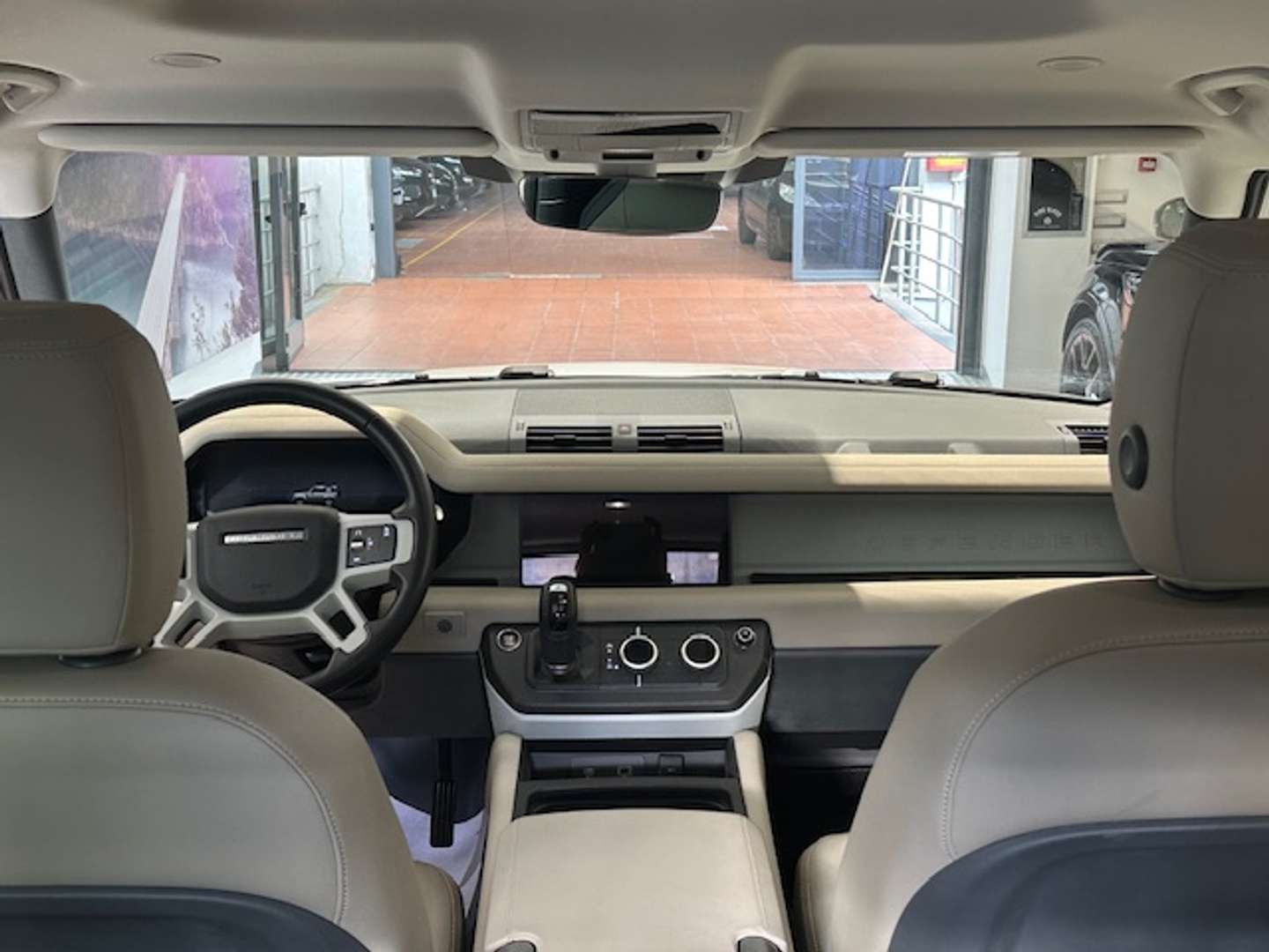 Land Rover Defender 90 3.0d I6 Mhev S Awd 200cv - 2024 - Joinsteer - #9