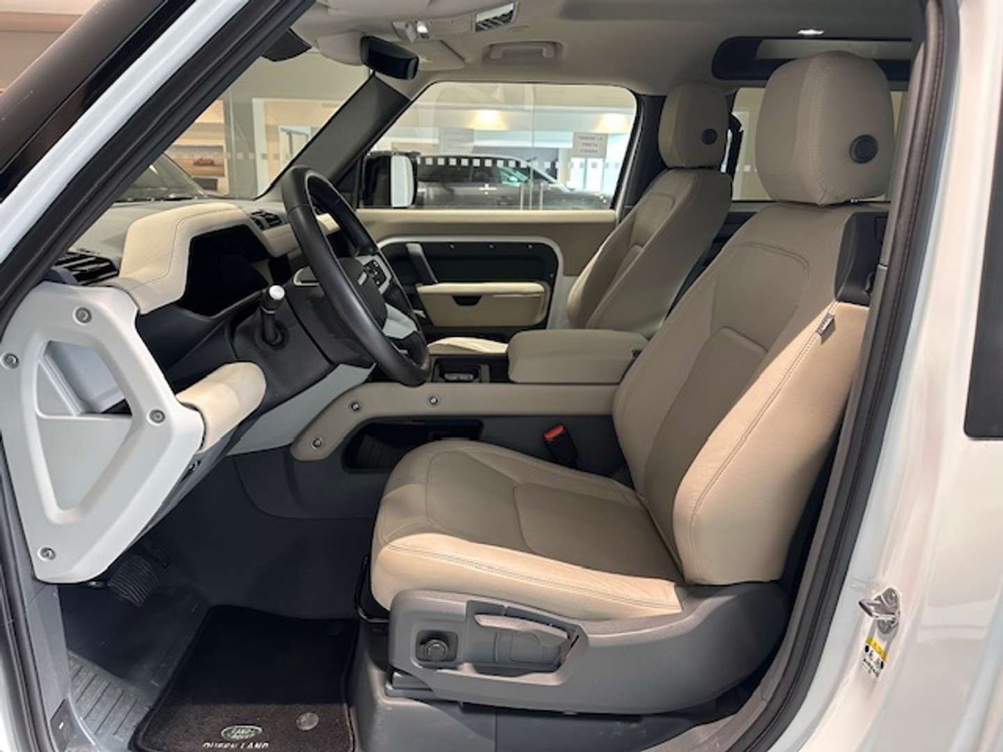 Land Rover Defender 90 3.0d I6 Mhev S Awd 200cv - 2024 - Joinsteer - #11