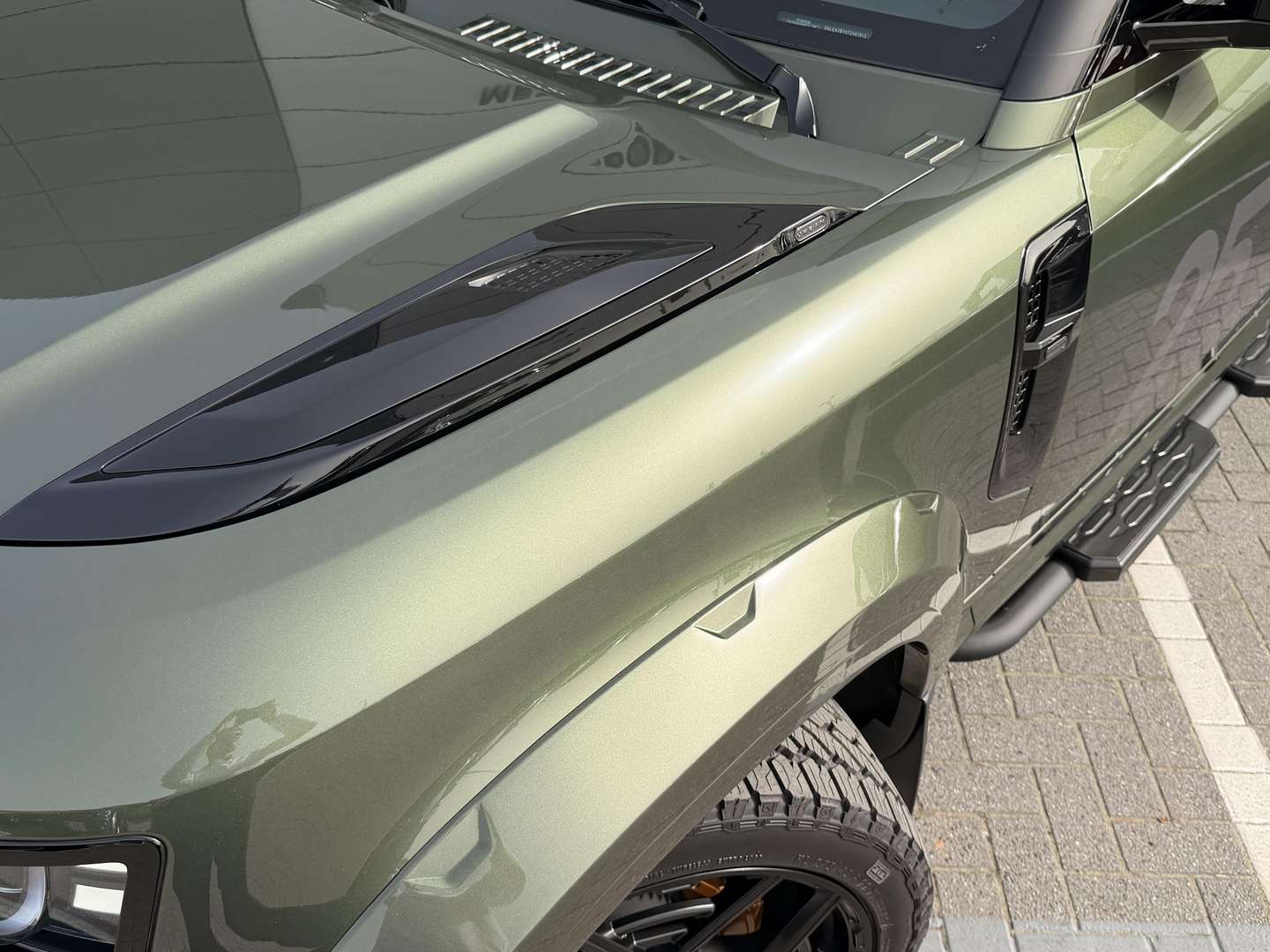 Land Rover Defender P300e URBAN - 2026 - Joinsteer - #7