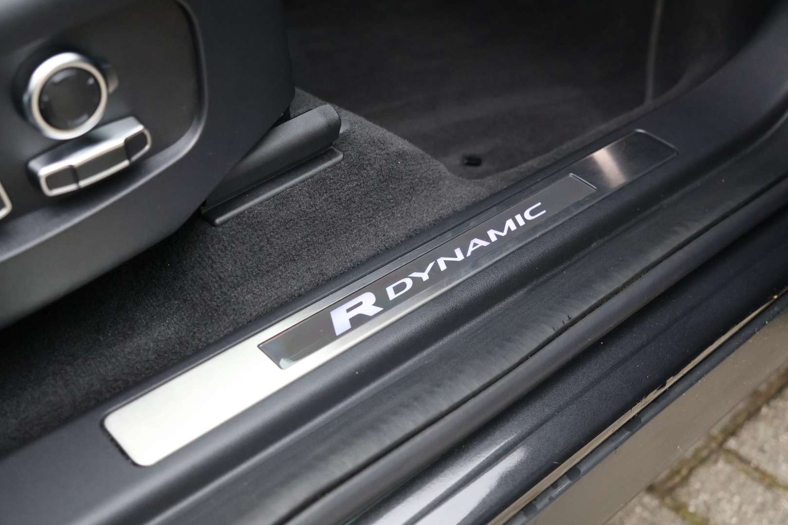 Land Rover Discovery Sport P300e 1.5 R-Dynamic HSE Pano | Leder | Elektr. - 2022 - Joinsteer - #15