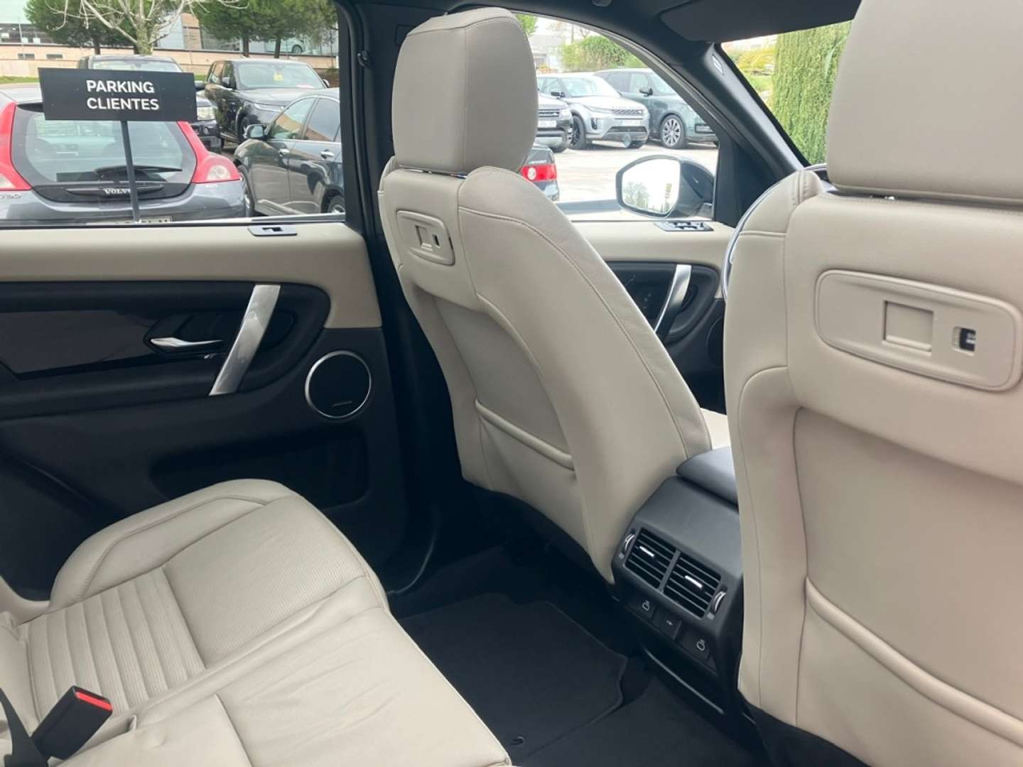 Land Rover Discovery Sport SE 2.0D TD4 MHEV AWD Auto 204 - 2021 - Joinsteer - #18