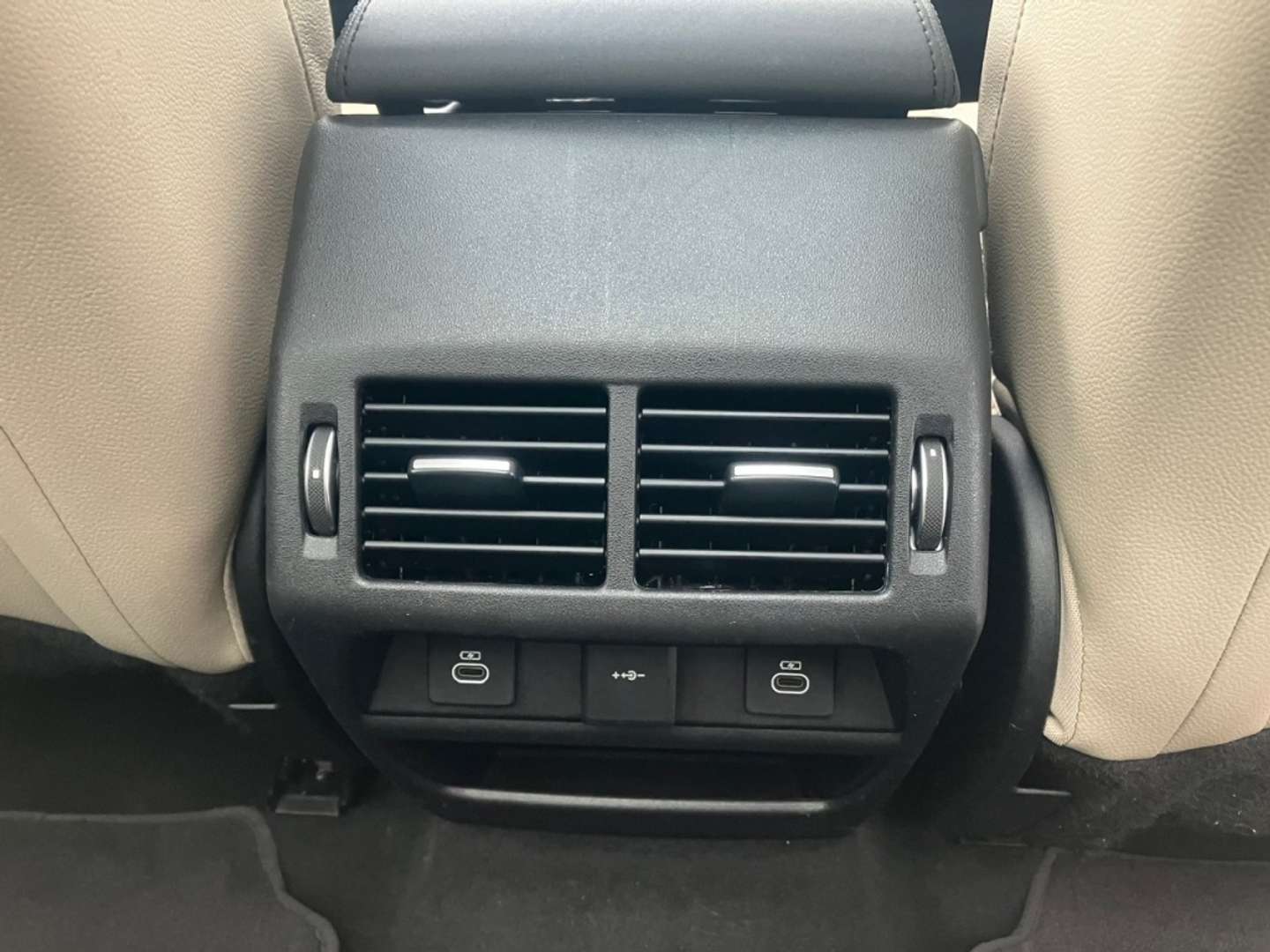 Land Rover Discovery Sport SE 2.0D TD4 MHEV AWD Auto 204 - 2021 - Joinsteer - #19