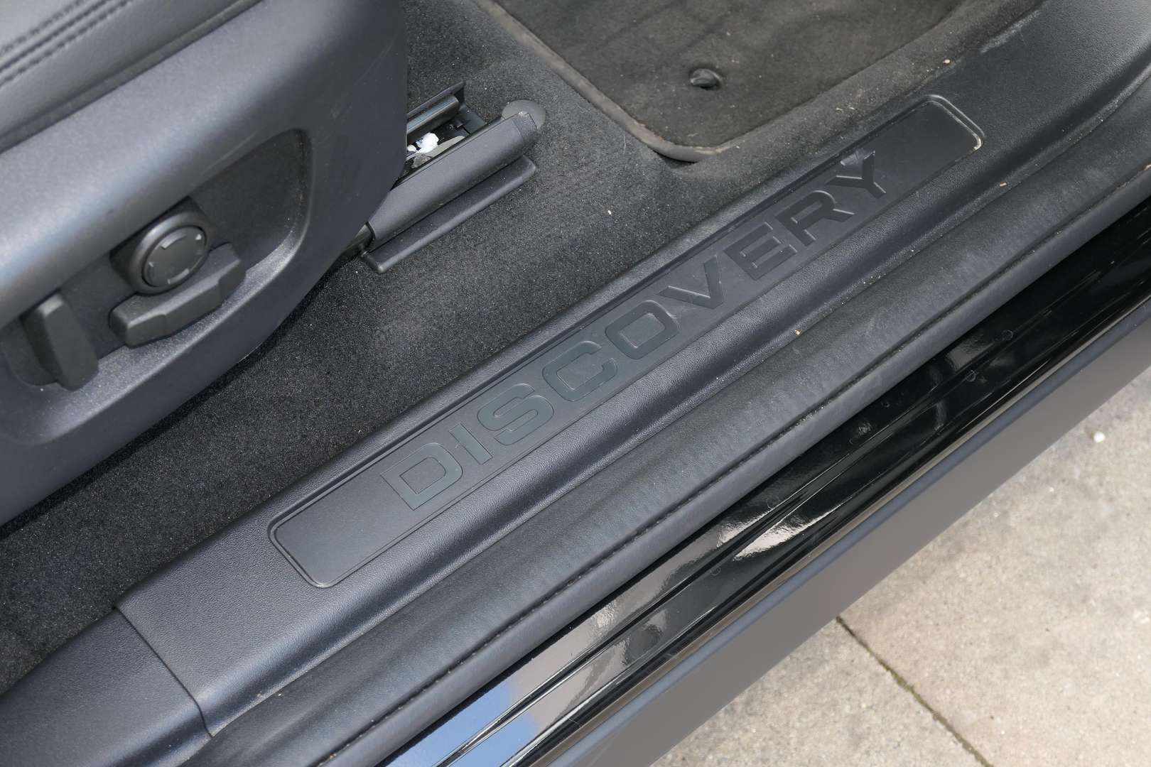 Land Rover Discovery Sport P300e SE AWD Auto 23.5MY - 2023 - Joinsteer - #11