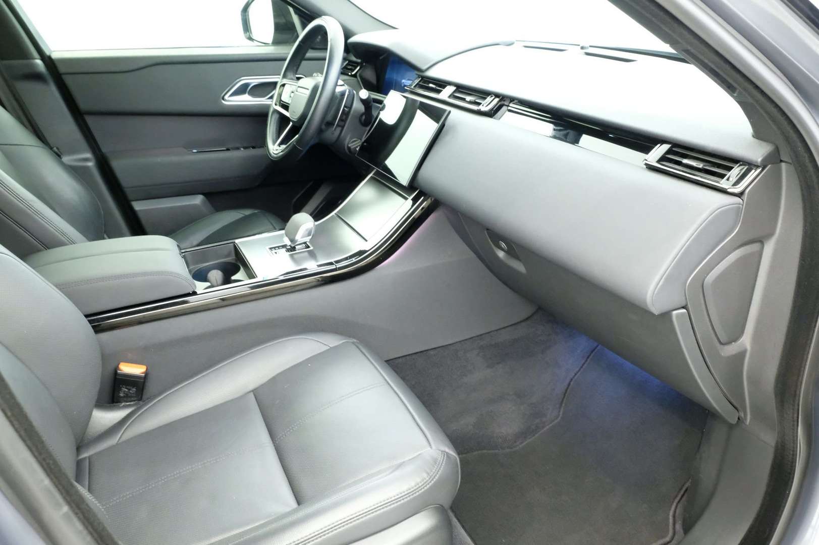 Land Rover Range Rover Velar R-Dynamic SE 4WD Auto 2.0D I4 204 - 2023 - Joinsteer - #3