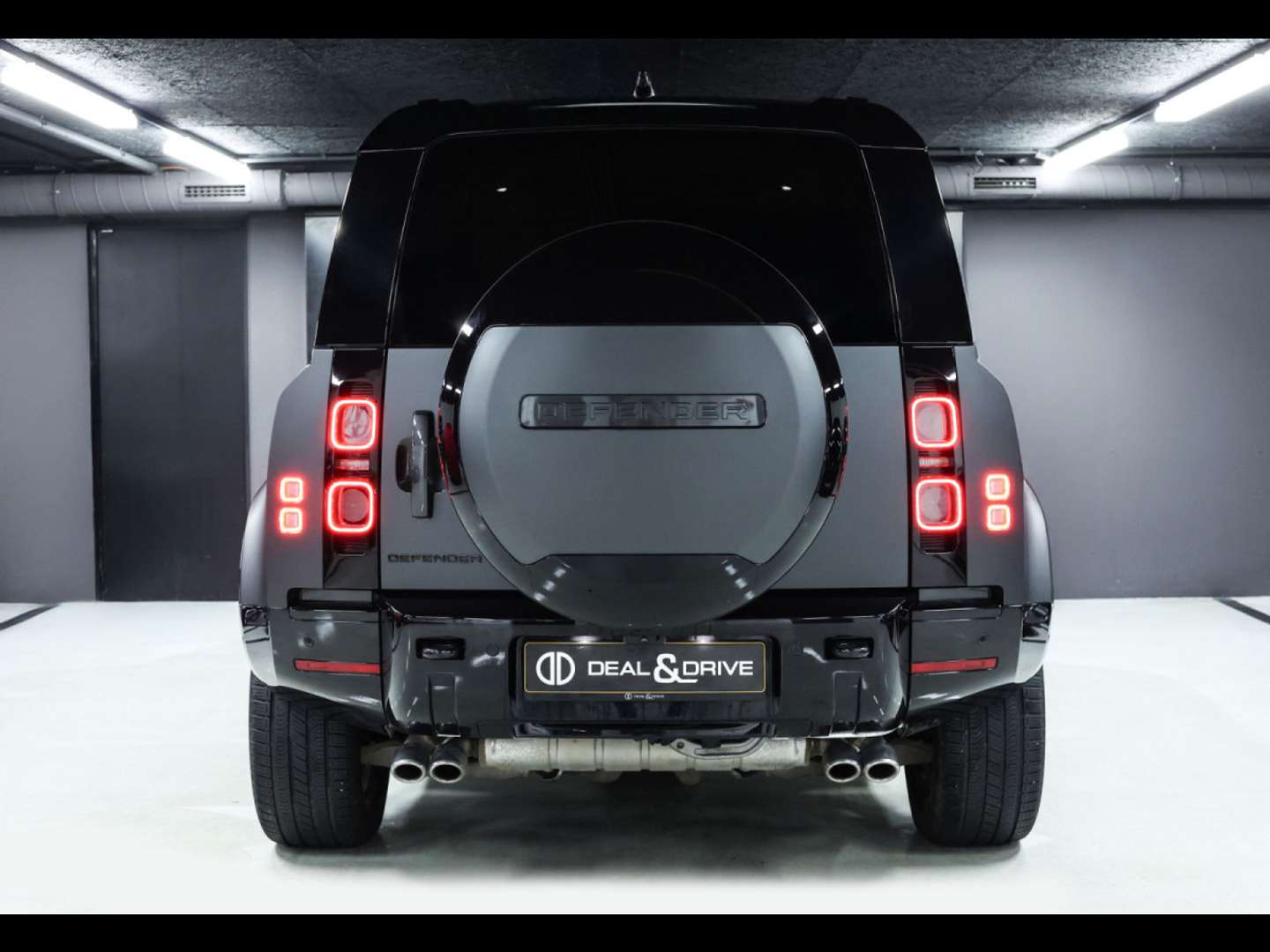 Land Rover Defender 110 P425 X AWD BLACK PACK, AHK, MERIDIAN - 2024 - Joinsteer - #4