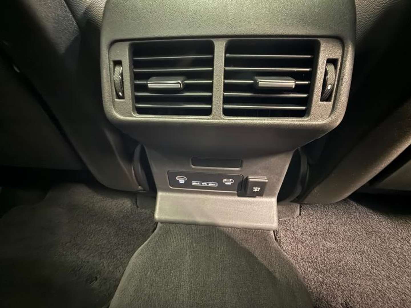 Land Rover Range Rover Velar 2.0D 180ch R-Dynamic SE AWD BVA - 2019 - Joinsteer - #15