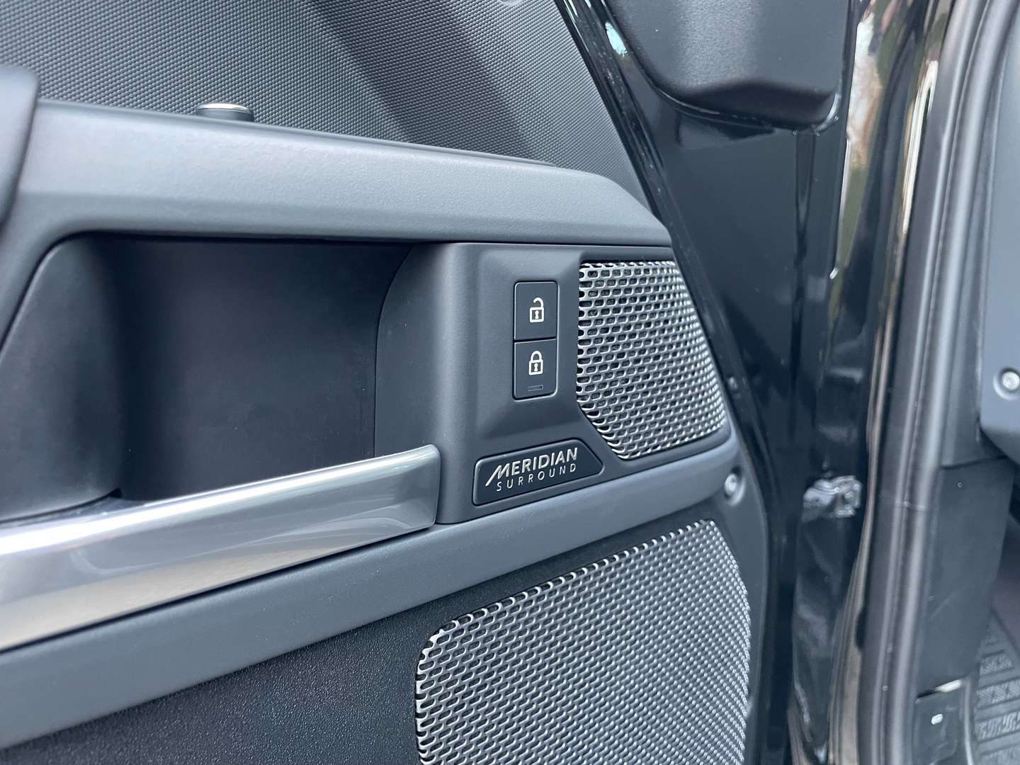 Land Rover Defender 90 X-Dynamic HSE/PDC+CAM/Pano 3.0D MHEV D300 - 2022 - Joinsteer - #15