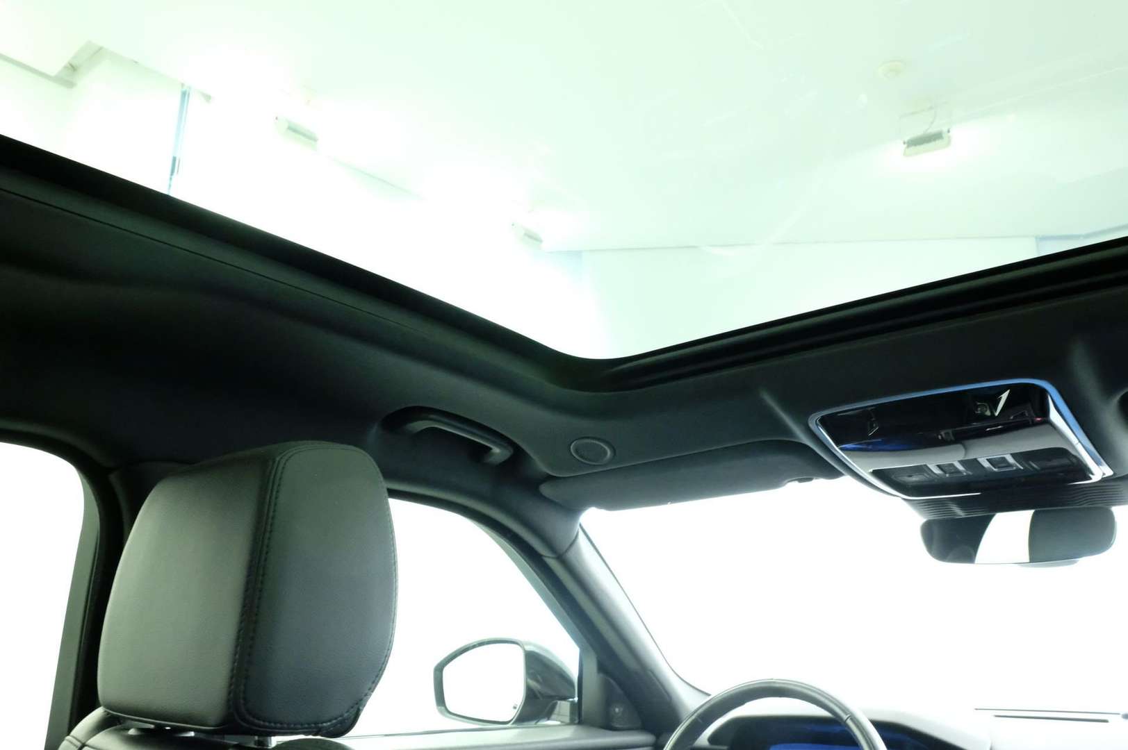 Land Rover Range Rover Velar R-Dynamic SE 4WD Auto 2.0D I4 204 - 2023 - Joinsteer - #10