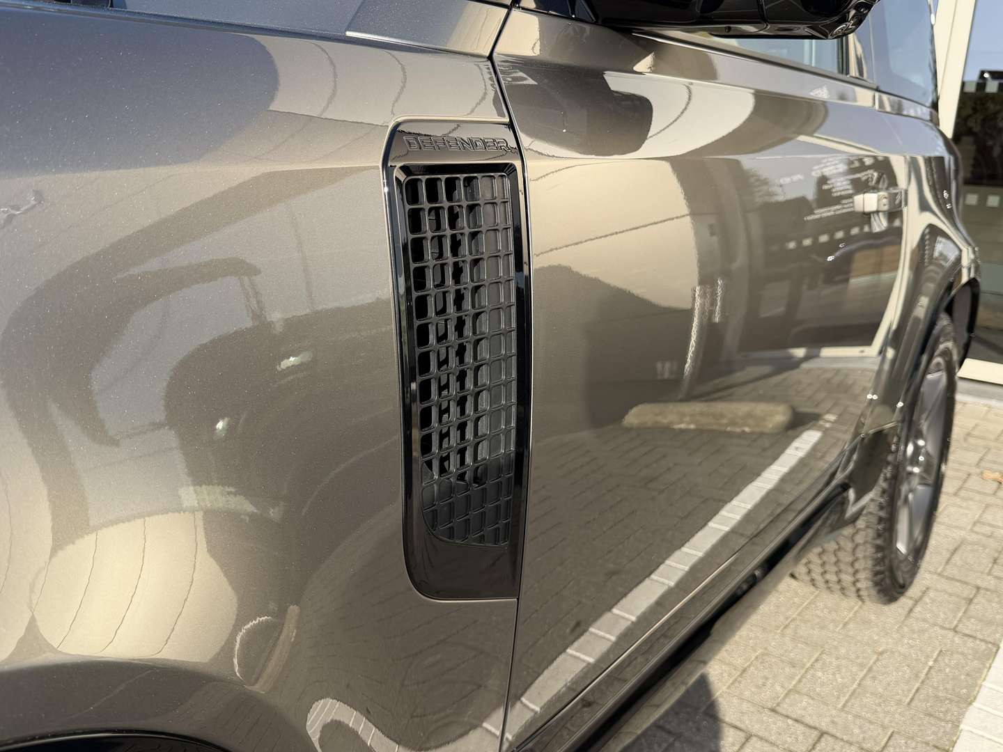 Land Rover Defender 90 X-Dynamic HSE D300 - 2025 - Joinsteer - #24