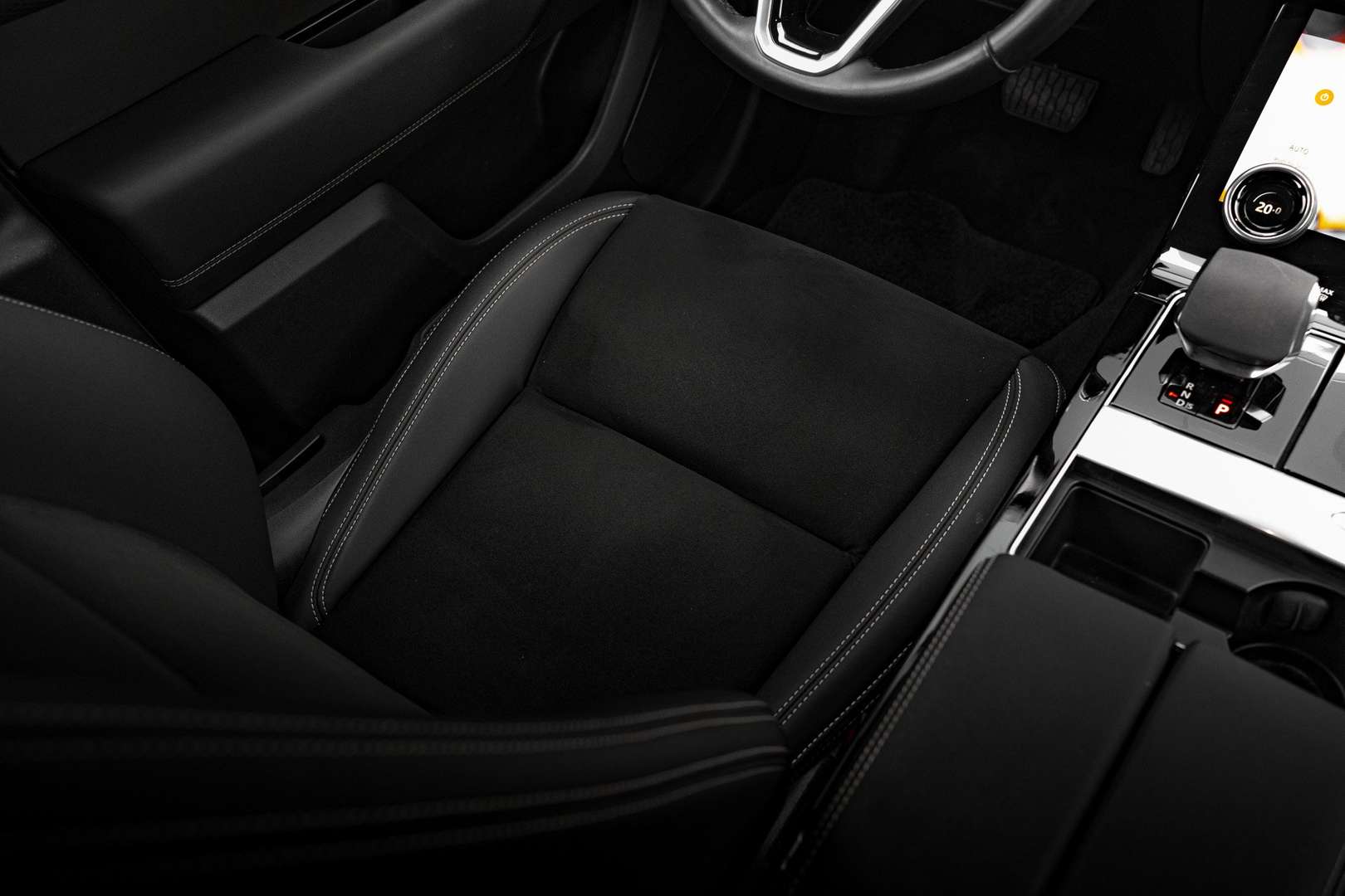 Land Rover Range Rover Velar SE 2.0 P400e - 2022 - Joinsteer - #12