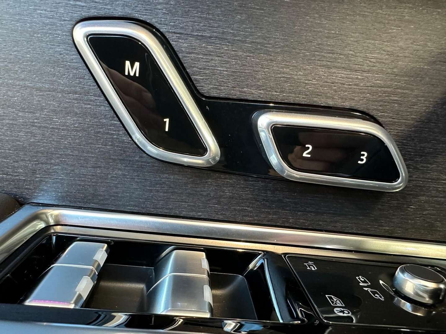 Land Rover Range Rover Autobiography P550e - 2024 - Joinsteer - #11