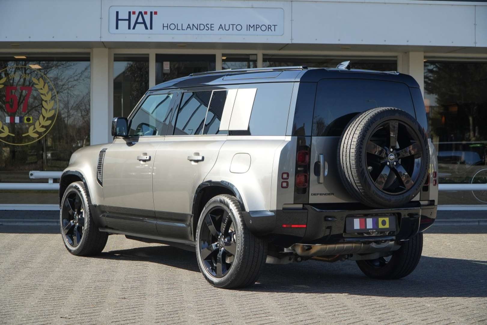 Land Rover Defender 110 2.0 P300e Dynamic SE I Pano I ACC I 5jr - 2024 - Joinsteer - #23