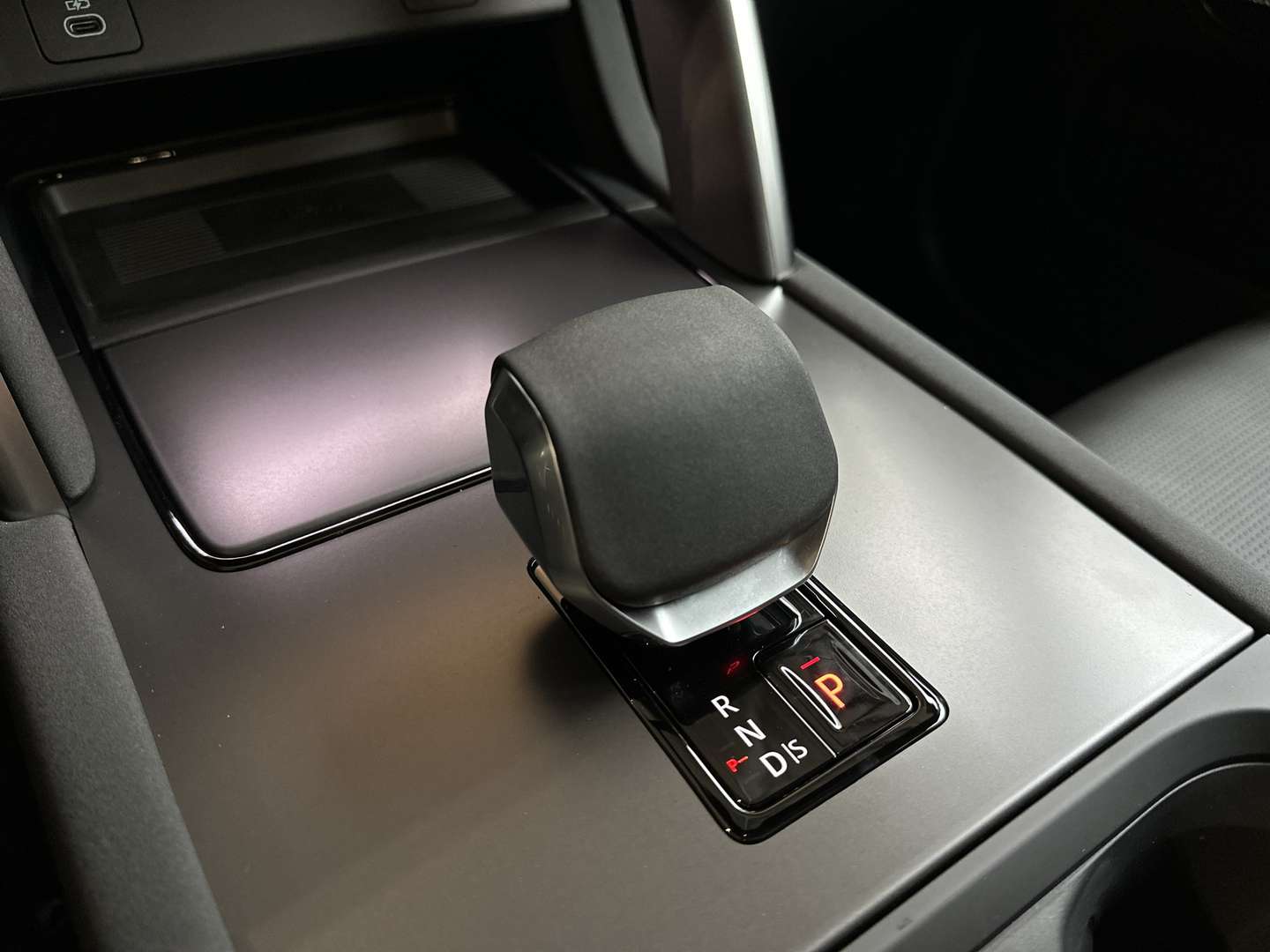 Land Rover Discovery Sport BUSINESS LANDMARK EDITION P270E - 2026 - Joinsteer - #16