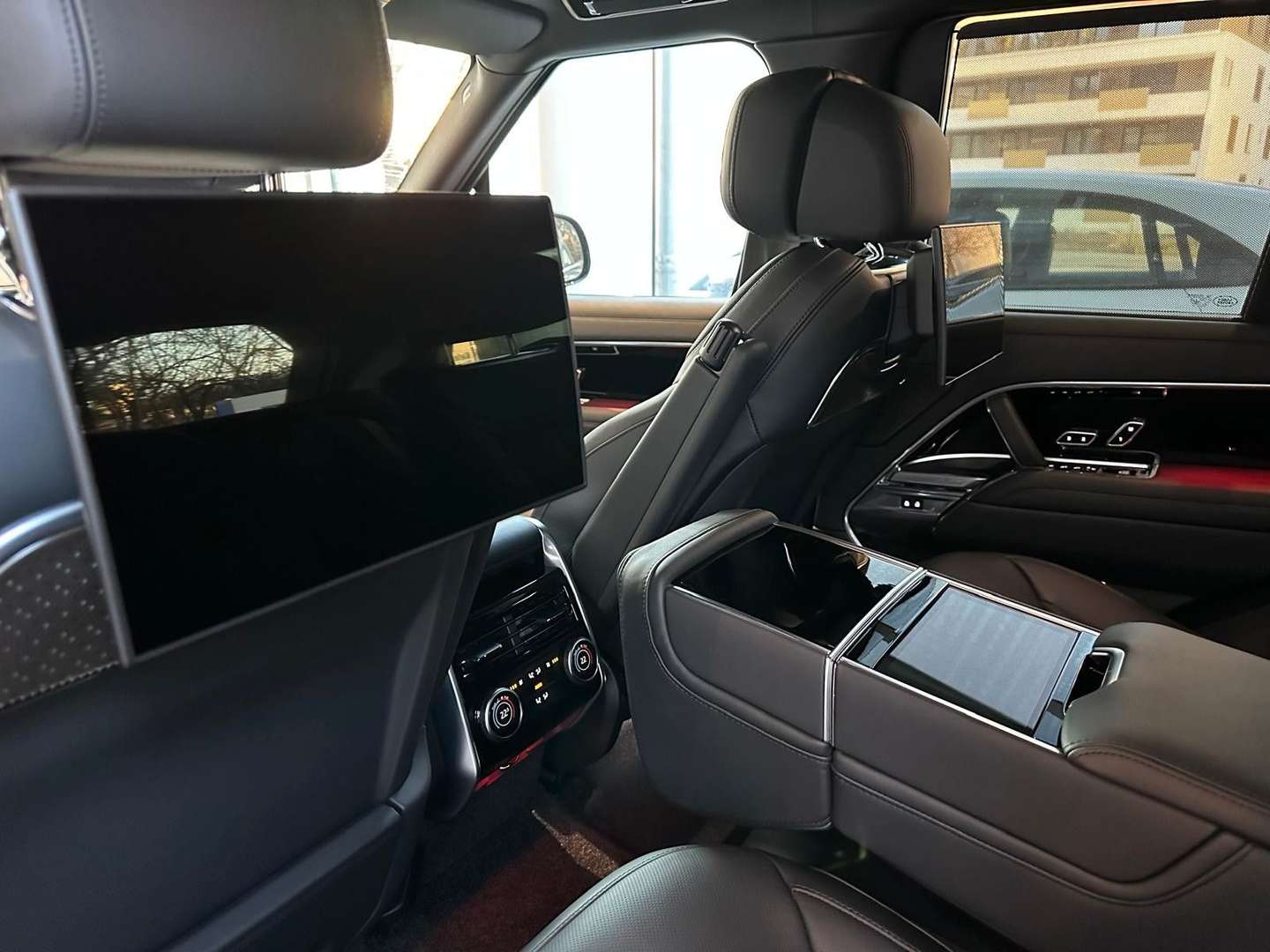 Land Rover Range Rover Autobiography P550e - 2024 - Joinsteer - #28