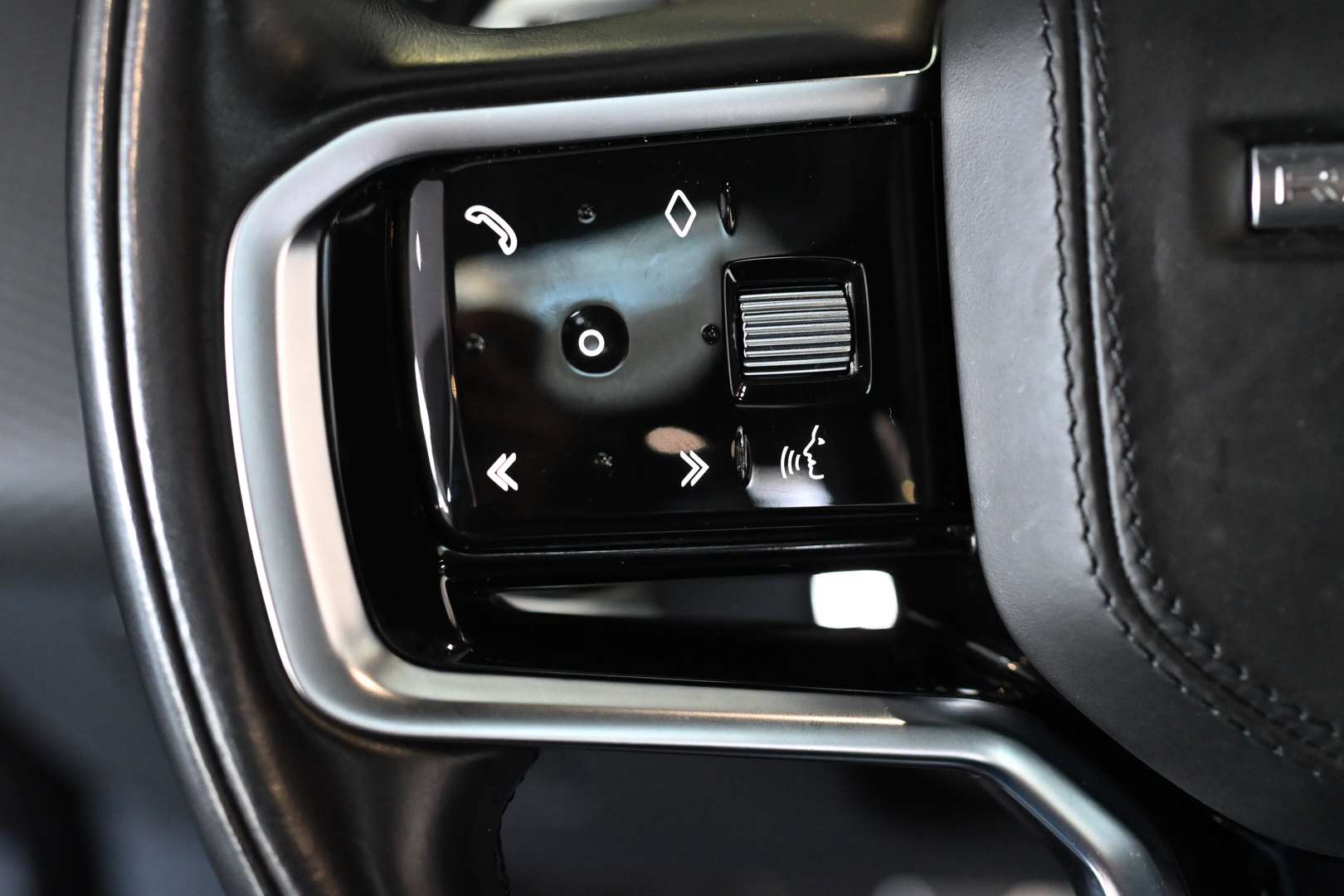 Land Rover Range Rover Velar D300 AWD R-Dynamic SE Pano LED - 2023 - Joinsteer - #19