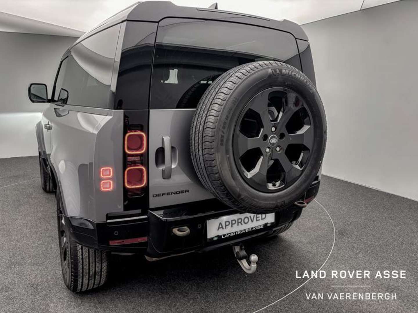 Land Rover Defender 90 D200 X-Dynamic SE - 2023 - Joinsteer - #24