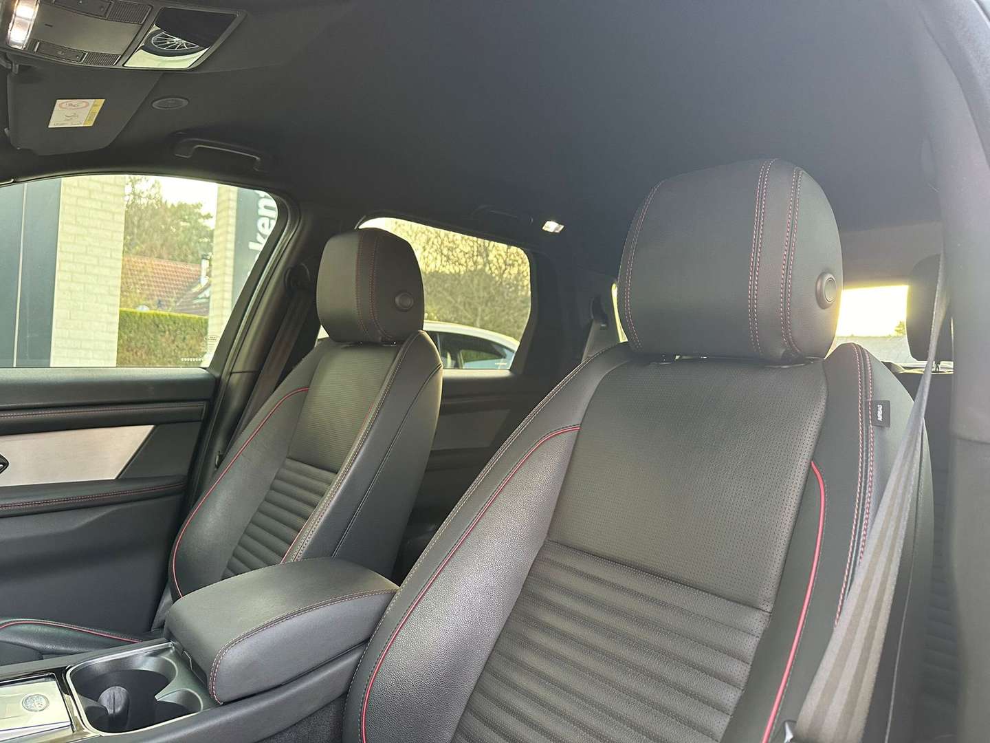 Land Rover Discovery Sport R-Dynamic S Black-Pack P300e 1.5 - 2022 - Joinsteer - #8