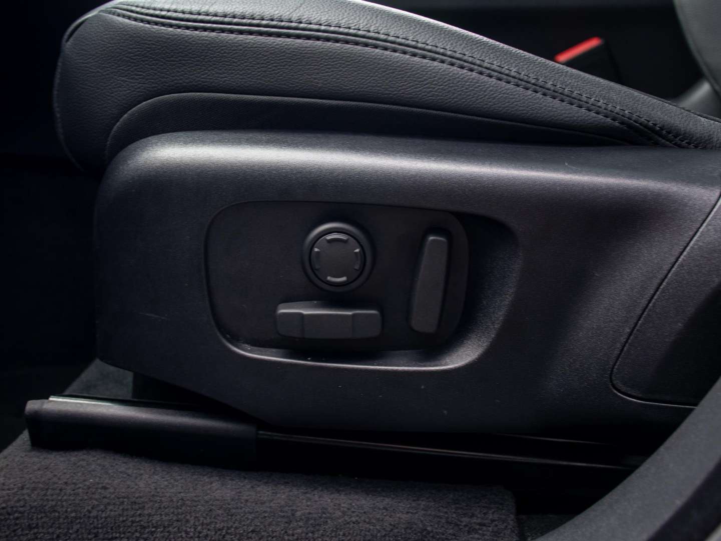 Land Rover Range Rover Velar Dynamic SE PHEV 2.0 P400e AWD - 2025 - Joinsteer - #27