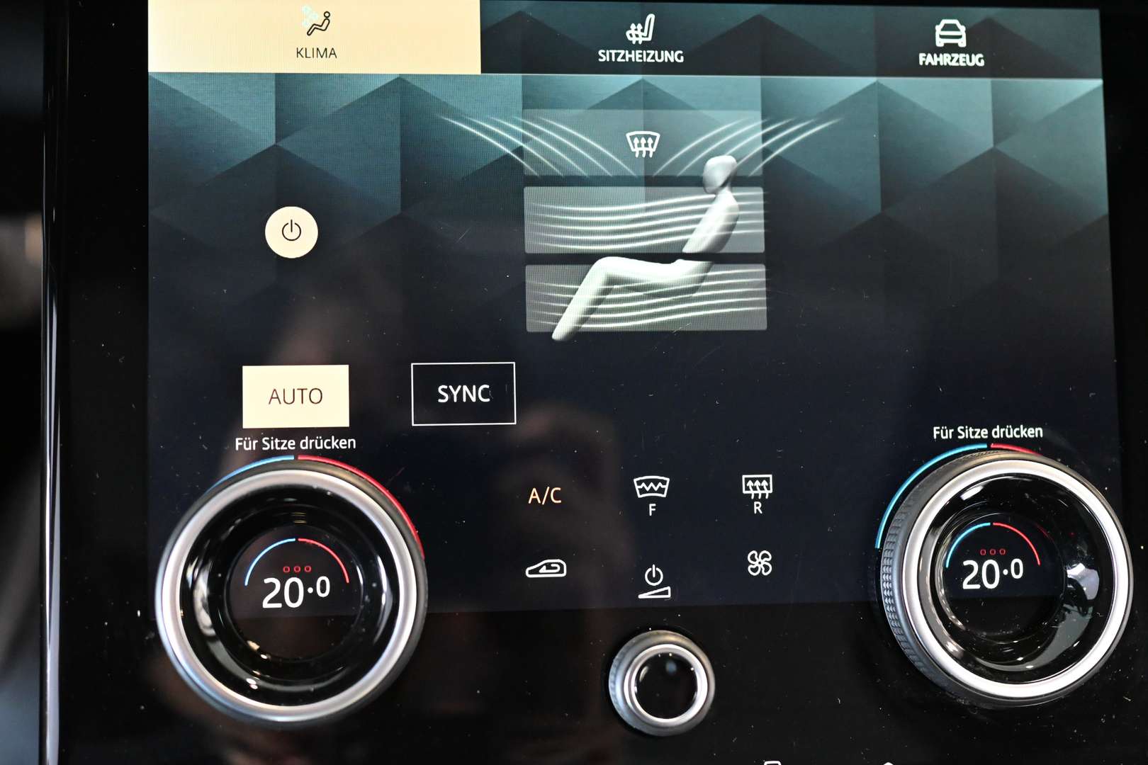 Land Rover Range Rover Velar D300 AWD R-Dynamic SE Pano LED - 2023 - Joinsteer - #29