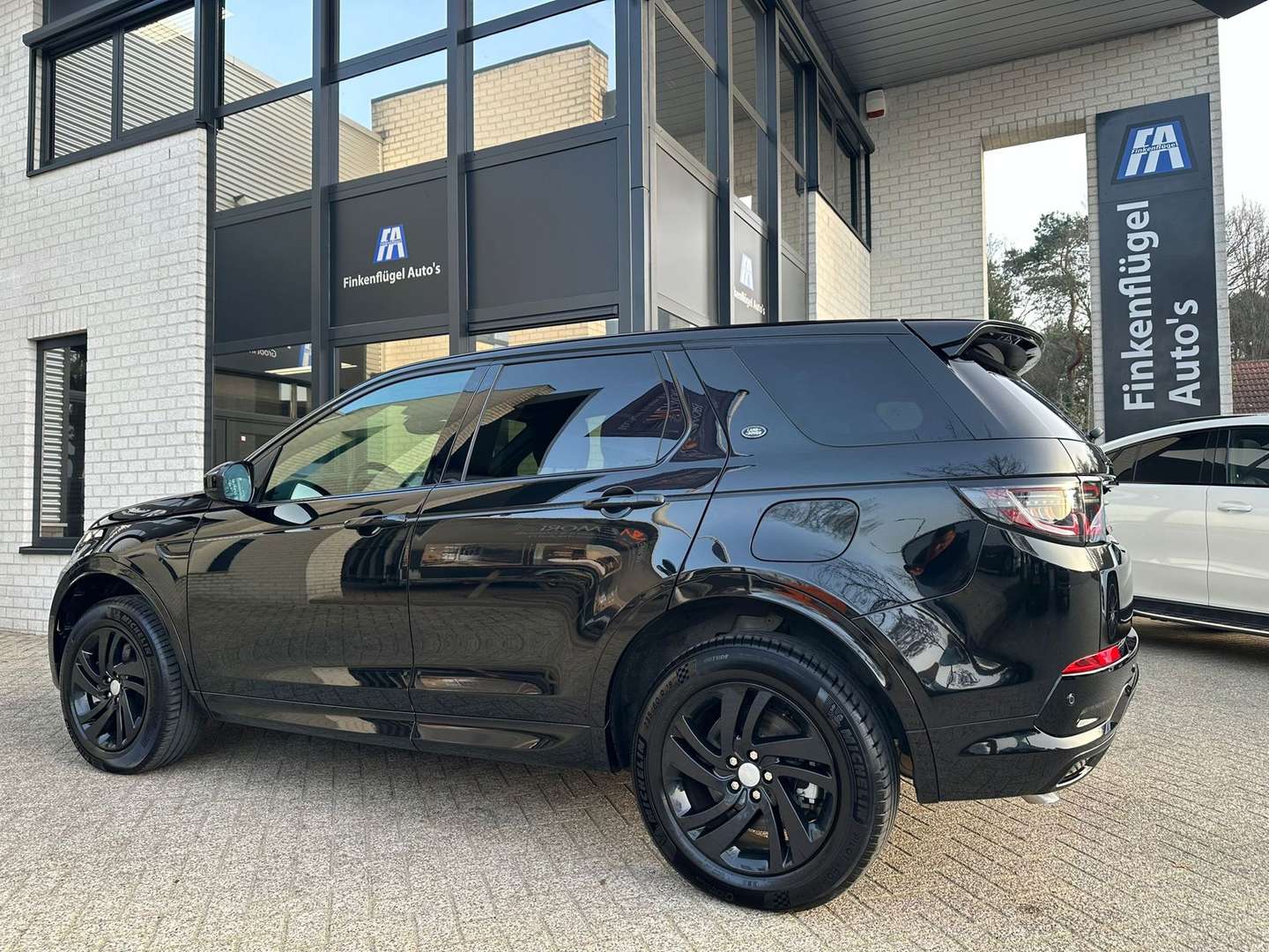 Land Rover Discovery Sport R-Dynamic S Black-Pack P300e 1.5 - 2022 - Joinsteer - #19