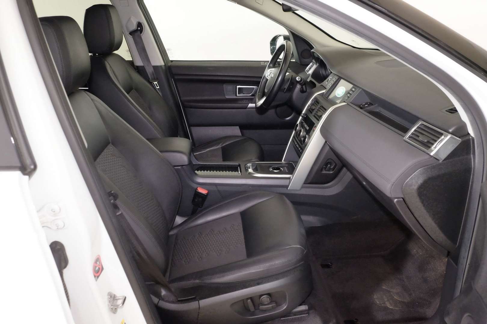 Land Rover Discovery Sport SE 2.0 TD4 150 CV - 2019 - Joinsteer - #3