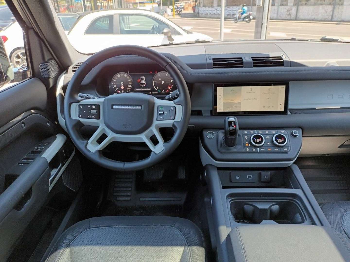 Land Rover Defender 110 X-DYNAMIC SE ITALIA 3000D I6 250CV AWD AUTO - 2024 - Joinsteer - #9