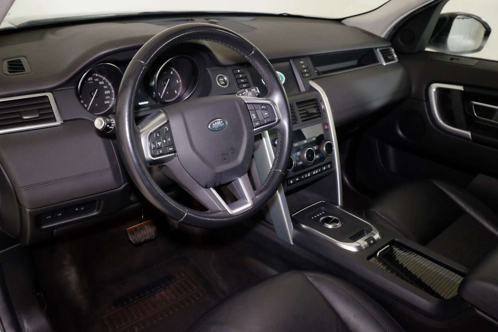 Land Rover Discovery Sport SE 2.0 TD4 150 CV - 2019 - Joinsteer - #17