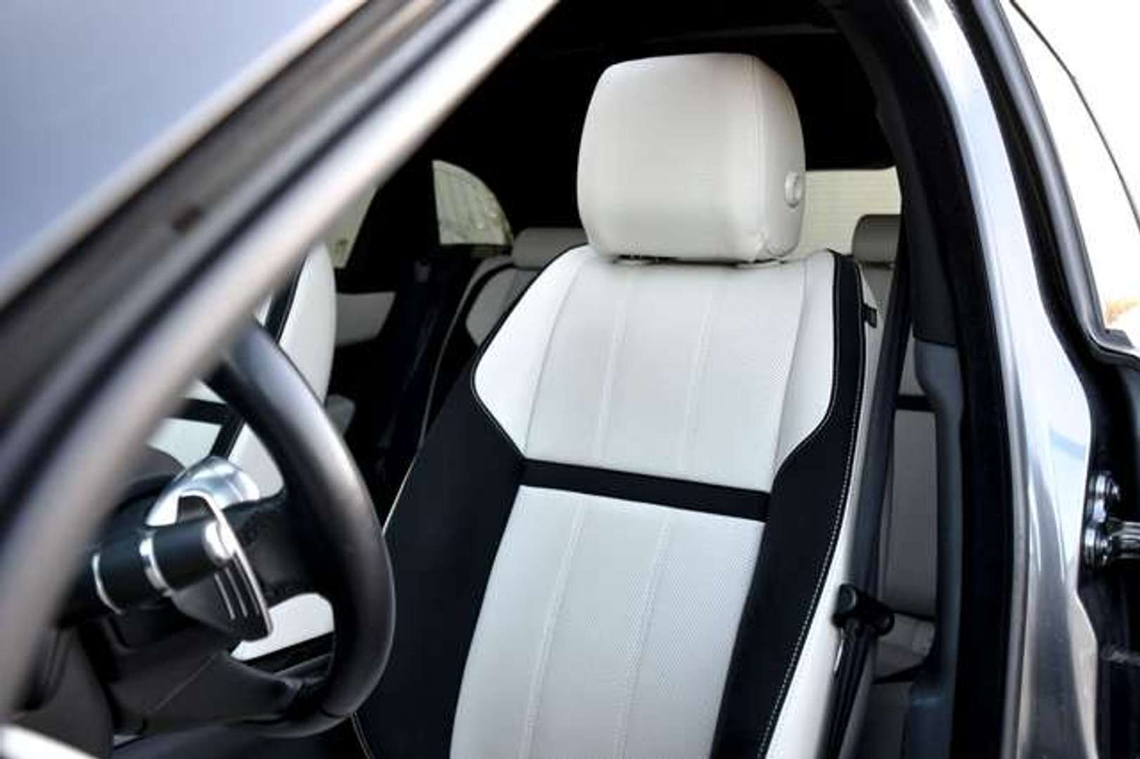 Land Rover Range Rover Velar R-Dynamic SE P300 - 2019 - Joinsteer - #31