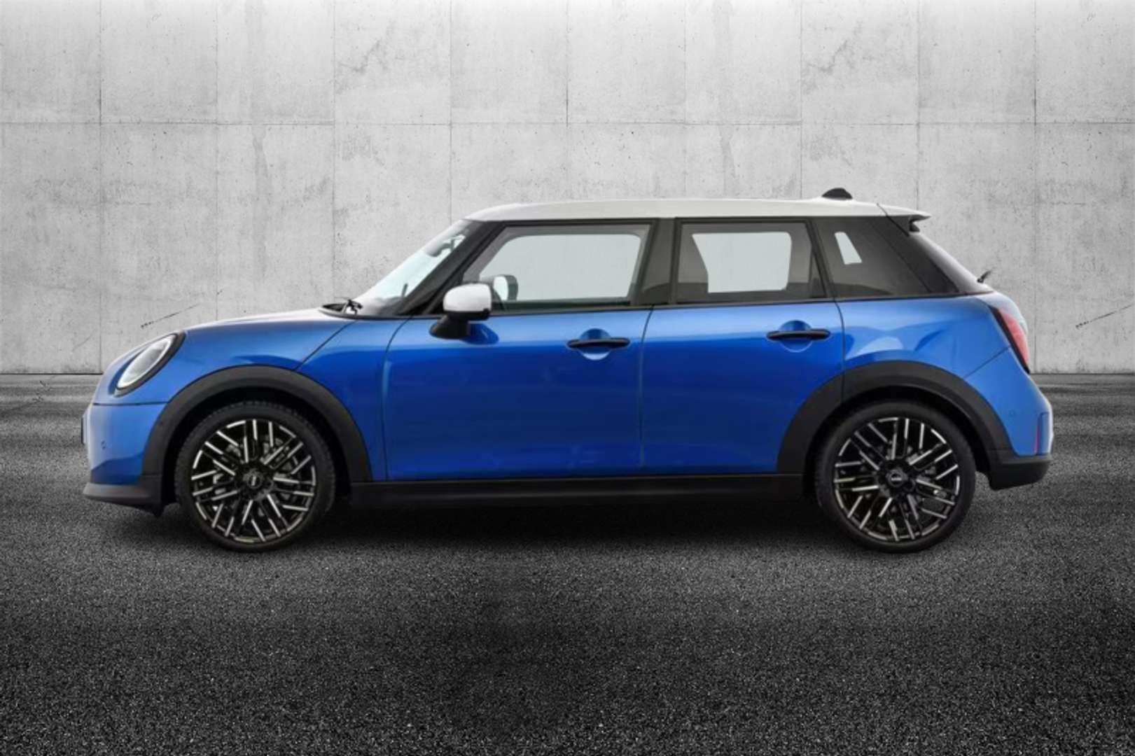 Mini 5 Portes Favoured Cooper - 2024 - Joinsteer - #4
